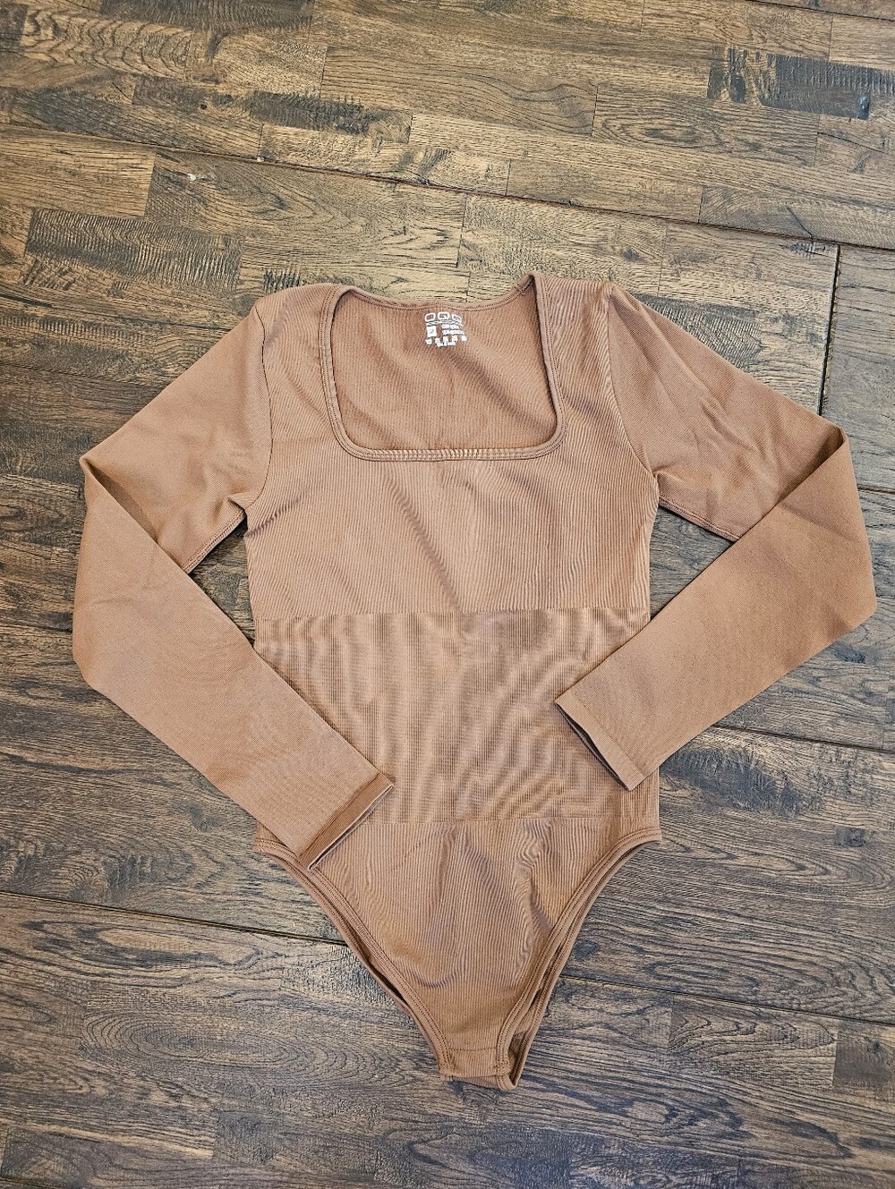 QQQ BROWN BODYSUIT NWOT SIZE MED